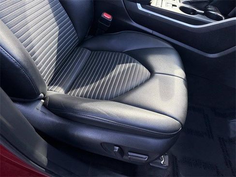 Used 2022 Toyota Highlander XSE image 10