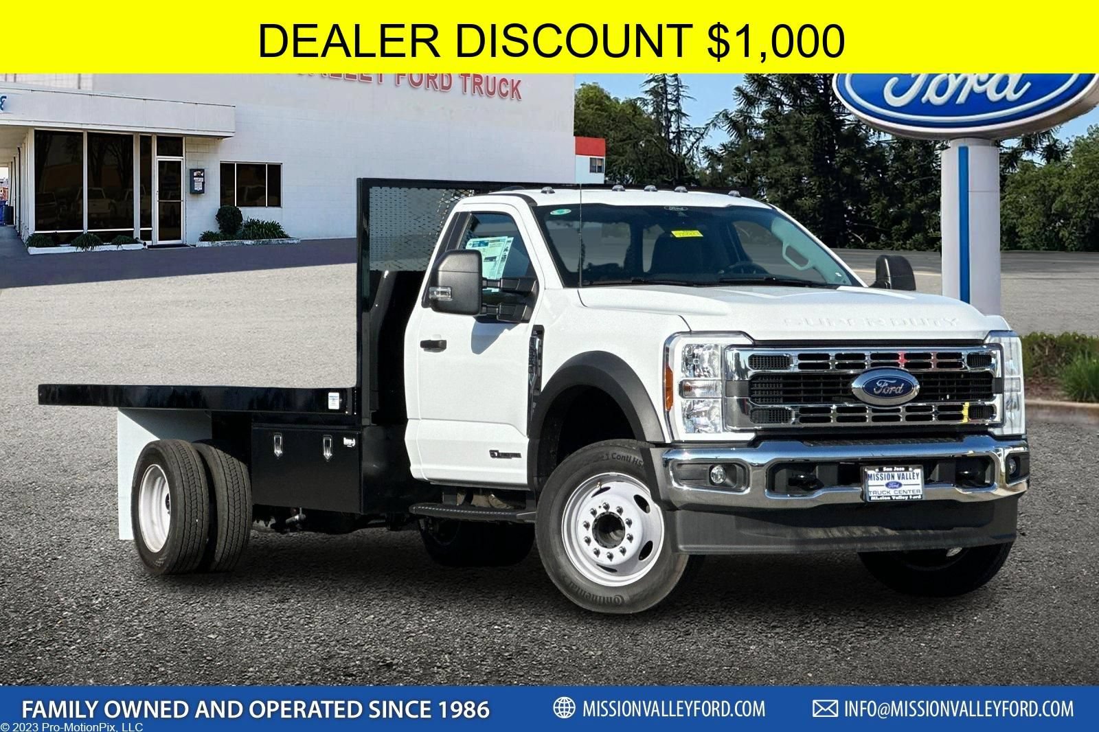 New 2024 Ford F550 2WD Regular Cab Super Duty image 1