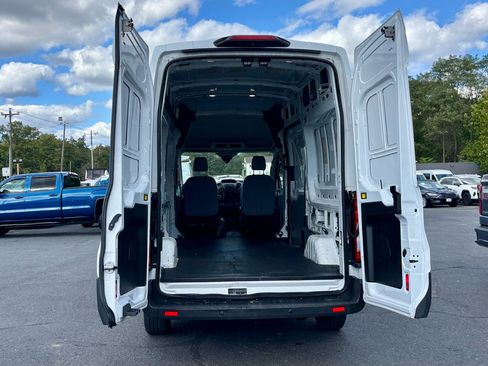 Used 2018 Ford Transit 250 148 High Roof image 10