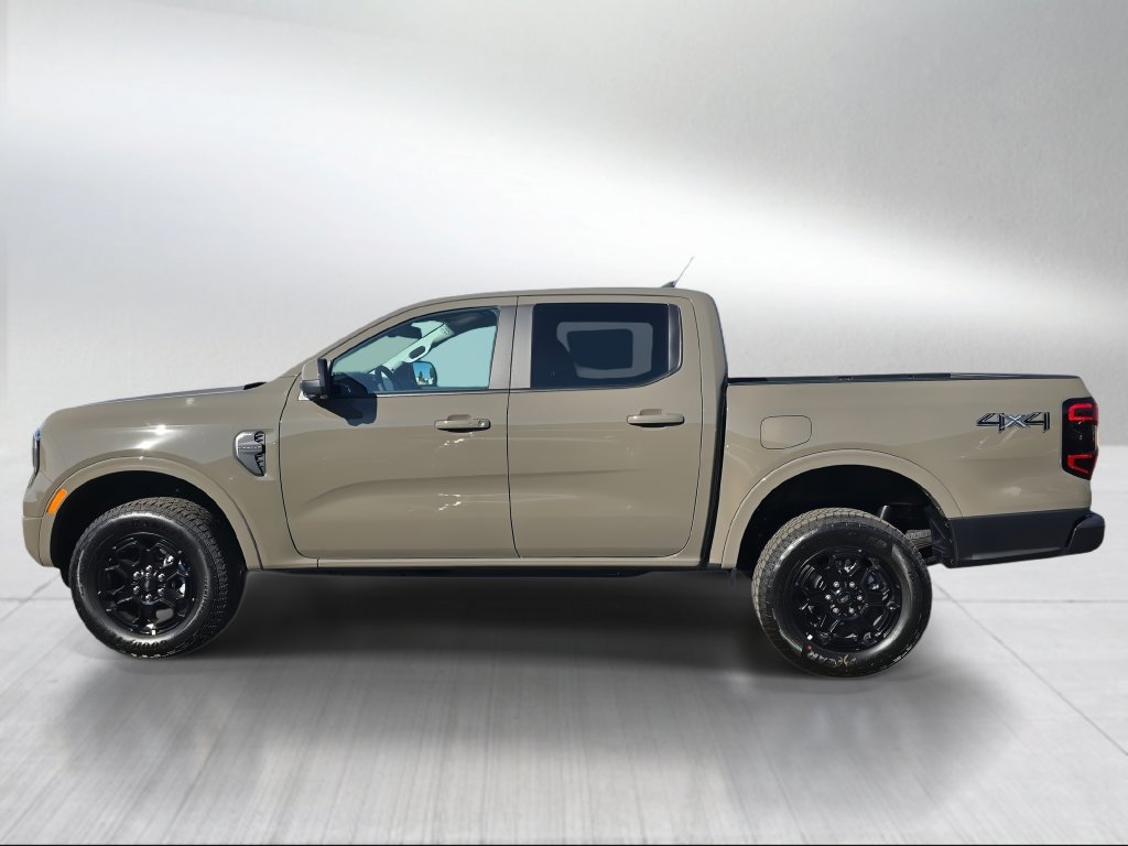 New 2026 Ford Ranger Lariat w/ Black Appearance Package AWD/4WD image 3