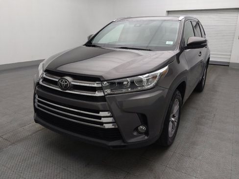 Used 2017 Toyota Highlander Limited image 15