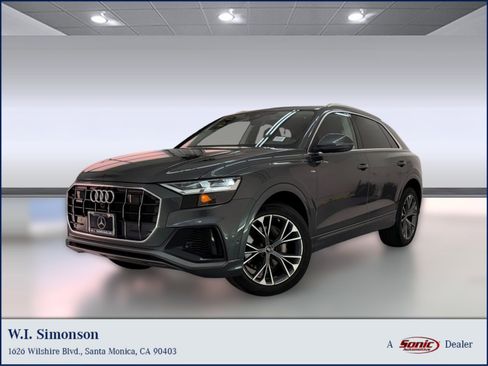 Used 2022 Audi Q8 Premium Plus w/ Premium Plus Package AWD/4WD image 1