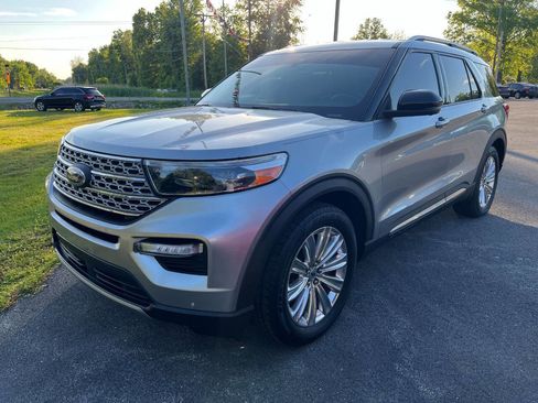 Used 2020 Ford Explorer Limited image 7