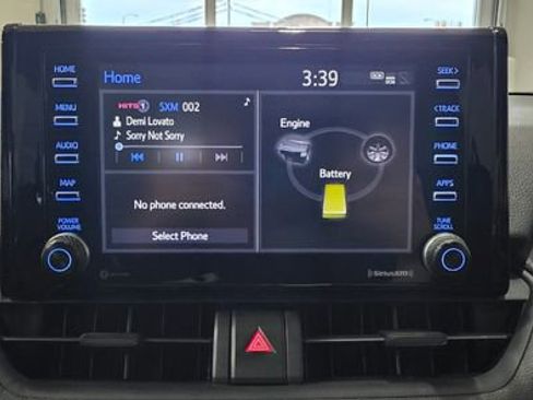 Used 2021 Toyota RAV4 SE image 21