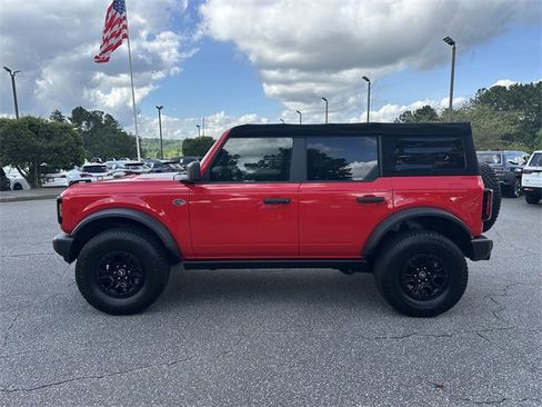 Used 2022 Ford Bronco Wildtrak image 2