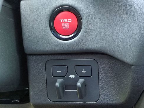 New 2026 Toyota Tundra Platinum AWD/4WD image 27