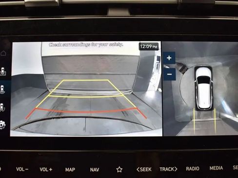 Used 2024 Hyundai Tucson Limited image 33