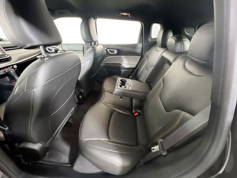 Used 2023 Jeep Compass Limited AWD/4WD image 22