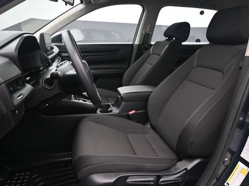 Used 2024 Honda CR-V LX image 11