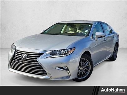 Used 2018 Lexus ES 350 w/ Premier Package