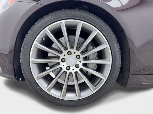 Used 2015 Mercedes-Benz S 550 Sedan w/ Sport Package w/ Sport Package image 50