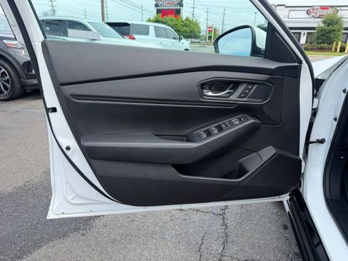 Used 2024 Honda Accord EX-L image 10