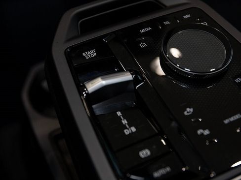 New 2025 BMW iX xDrive50 w/ Premium Package image 23