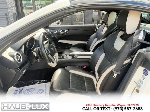 Used 2015 Mercedes-Benz SL 550 w/ White Arrow Edition image 14