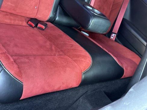 Used 2016 Dodge Challenger SRT Hellcat image 45