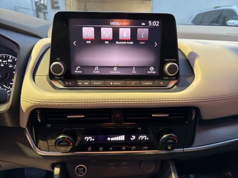 Used 2023 Nissan Rogue SV image 20