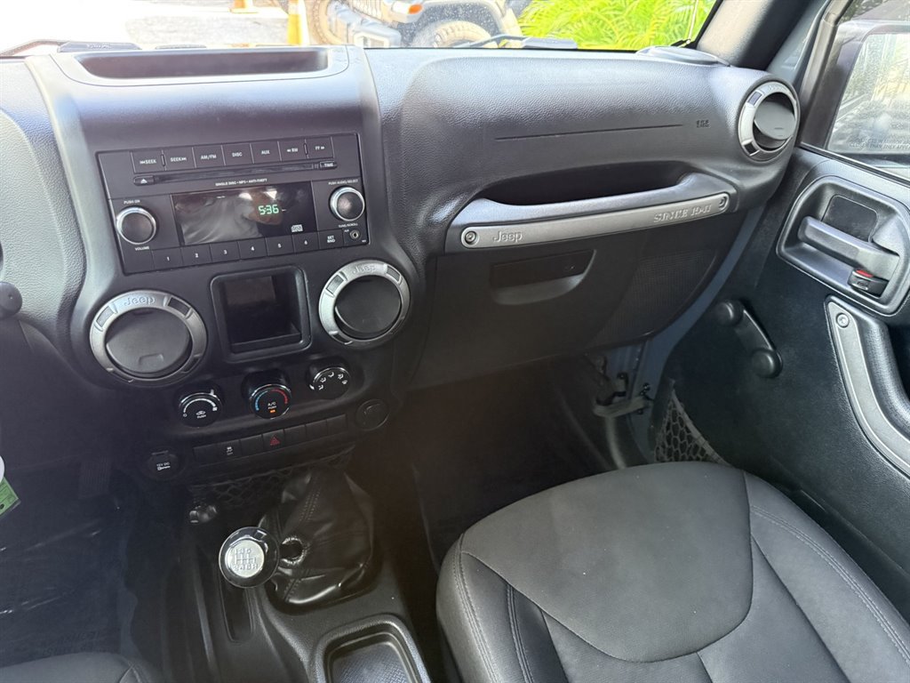 Used 2016 Jeep Wrangler Unlimited Sport AWD/4WD image 18