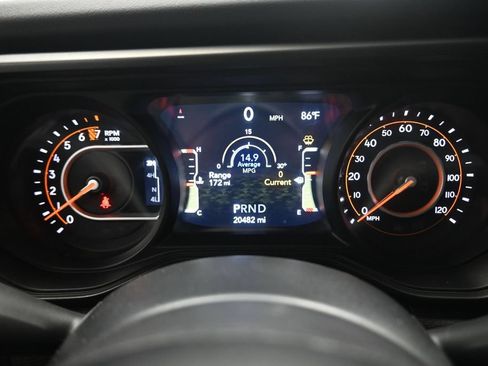 Used 2024 Jeep Gladiator Rubicon w/ Convenience Group AWD/4WD image 6