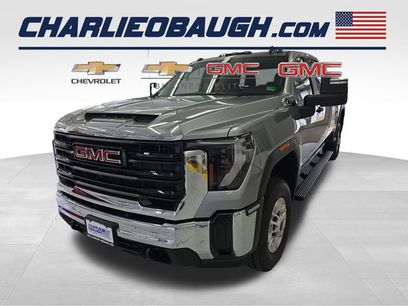 New 2026 GMC Sierra 2500 Pro w/ 1SA Pro Safety Plus Package
