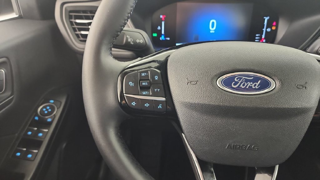 Used 2023 Ford Escape Active w/ Tech Pack #1 AWD/4WD image 17