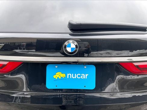 Used 2022 BMW X7 xDrive40i w/ M Sport Package image 30