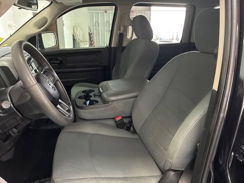 Used 2015 RAM 1500 Express AWD/4WD image 9