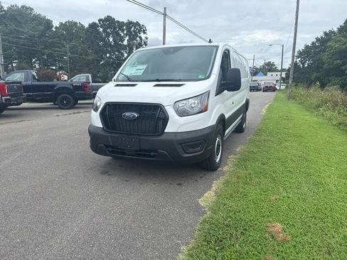 New 2025 Ford Transit 250 Low Roof image 10