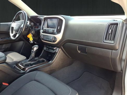 Used 2022 GMC Canyon Elevation w/ Trailering Package AWD/4WD image 12