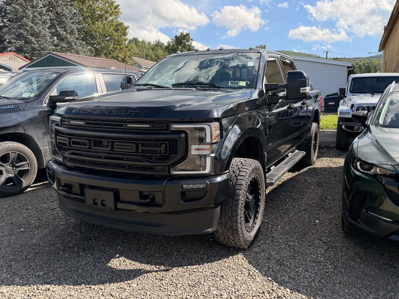 Used 2022 Ford F250 Lariat w/ Black Appearance Package AWD/4WD image 1