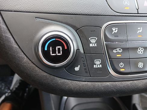 Used 2025 Chevrolet Malibu LT FWD image 27