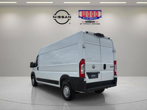 Used 2026 RAM ProMaster 2500 w/ Convenience Group FWD image 4
