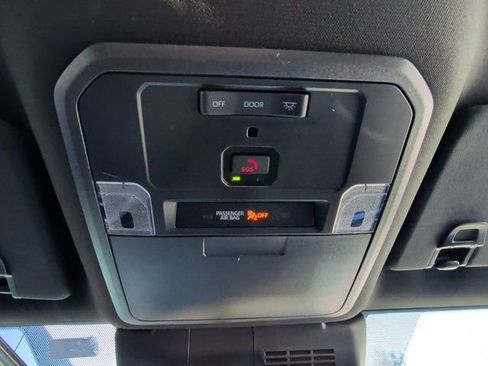 Used 2025 Toyota Tacoma SR5 image 22