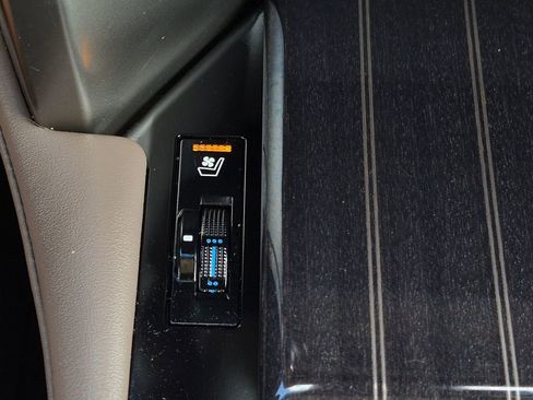 Used 2021 Lexus GX 460 Premium AWD/4WD image 28