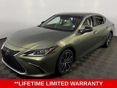 Used 2024 Lexus ES 350 w/ Premium Package