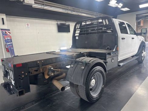Used 2024 RAM 4500 Tradesman w/ Chrome Appearance Group AWD/4WD image 2