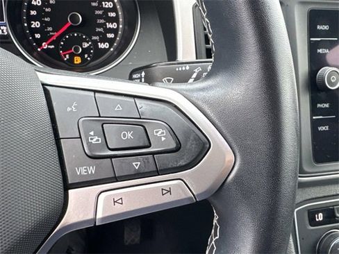 Certified 2021 Volkswagen Atlas SE w/ Panoramic Sunroof Package image 16