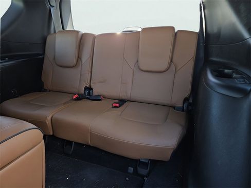 Used 2023 INFINITI QX80 Sensory w/ Cargo Package image 15