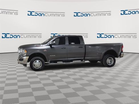 Used 2022 RAM 3500 Tradesman image 6