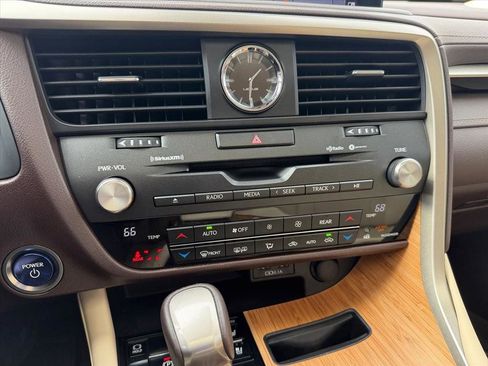 Used 2020 Lexus RX 450hL AWD w/ Premium Package image 23