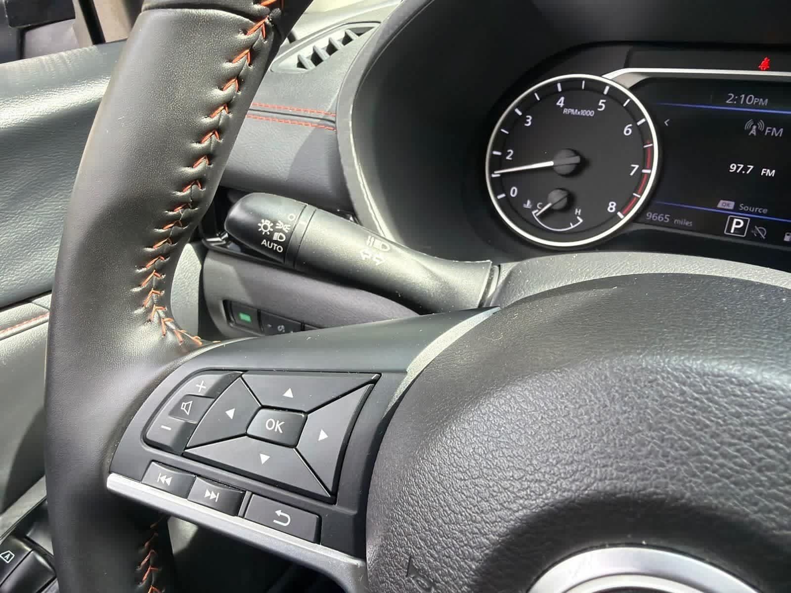Used 2025 Nissan Sentra SR FWD image 19