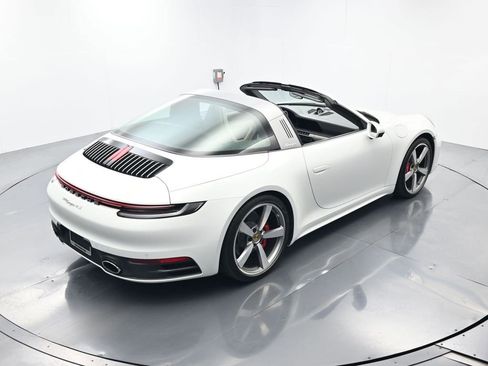 Certified 2021 Porsche 911 Targa 4S image 49