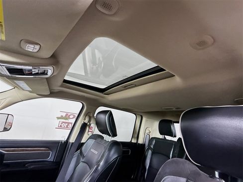 Used 2020 RAM 3500 Laramie image 12