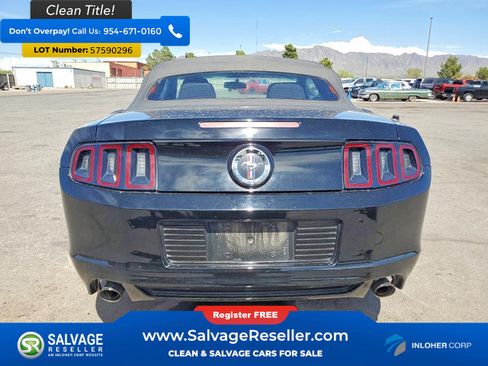 Used 2013 Ford Mustang Convertible RWD image 8