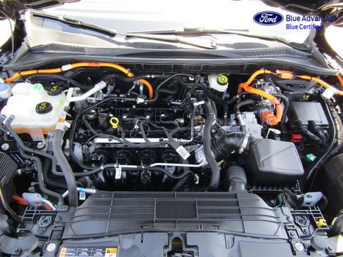 Certified 2022 Ford Escape SE w/ Convenience Package FWD image 40