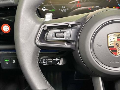 New 2026 Porsche Panamera 4 image 40