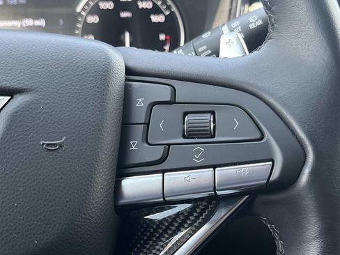 Certified 2024 Cadillac XT6 Sport w/ LPO, Floor Liner Package AWD/4WD image 32