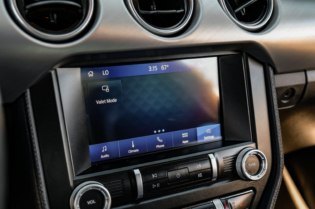 Used 2022 Ford Mustang Premium RWD image 28