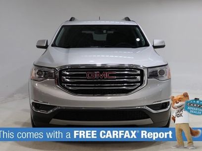 Used 2017 GMC Acadia SLT