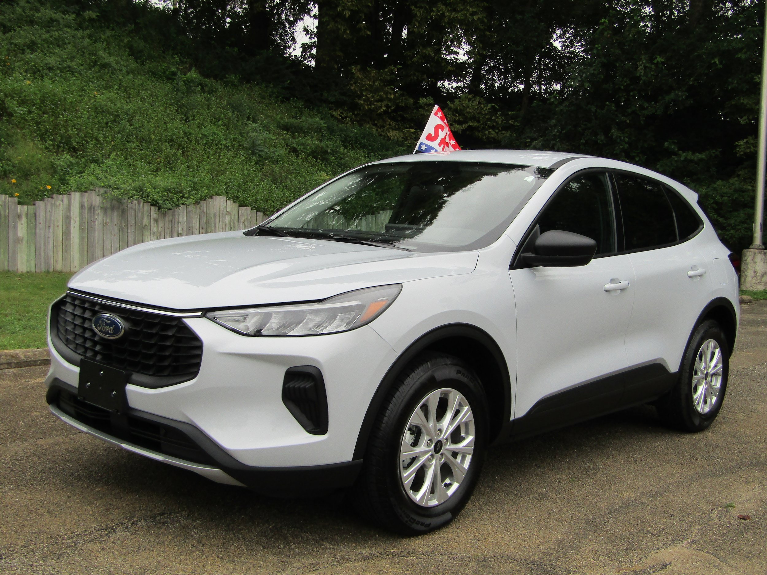 Used 2026 Ford Escape Active w/ Tech Pack #1 AWD/4WD image 8