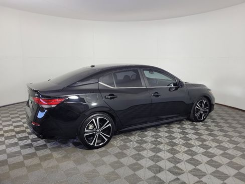 Used 2021 Nissan Sentra SR w/ Trunk Package FWD image 10